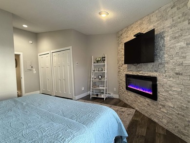 Welcome to this beautifully updated Wisconsin Dells condo - photo 20