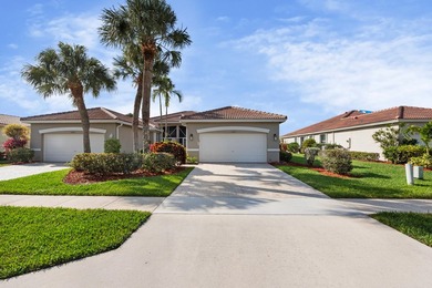 NEW ROOF! Lakefront 3-bedroom, 2-bath villa in 55+ gated - photo 25