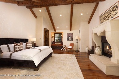 Experience the pinnacle of Woody Creek. This incredible 12,191 - photo 28