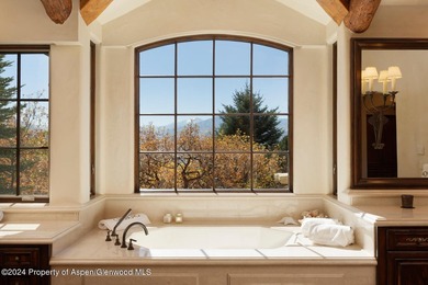 Experience the pinnacle of Woody Creek. This incredible 12,191 - photo 31