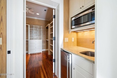 Timeless Lowcountry elegance & thoughtful design define this - photo 39