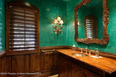 Experience the pinnacle of Woody Creek. This incredible 12,191 - photo 41