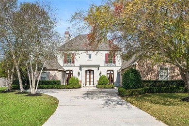 Lake Pontchartrain Home For Sale in Mandeville Louisiana