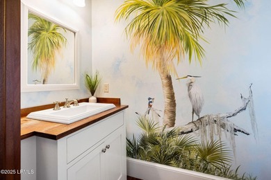Timeless Lowcountry elegance & thoughtful design define this - photo 46