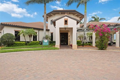 Welcome to your dream condominium! Furnishings are available - photo 50
