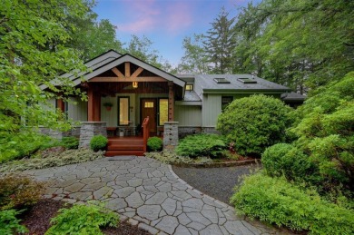 Lake Home For Sale in Pocono Pines, Pennsylvania