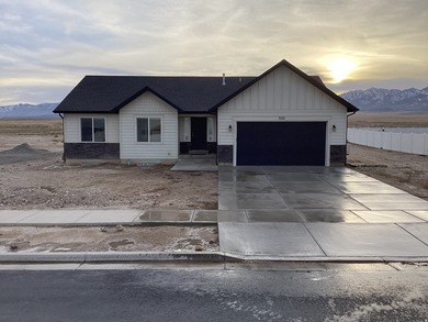Great Salt Lake Home For Sale in Grantsville Utah
