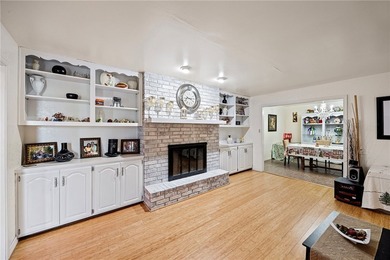 ***Welcome to 316 Craigswood Circle, tucked away on a quiet - photo 6