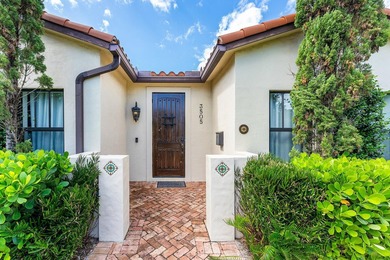 Casa Poinsettia, a design led Spanish Revival retreat in - photo 8