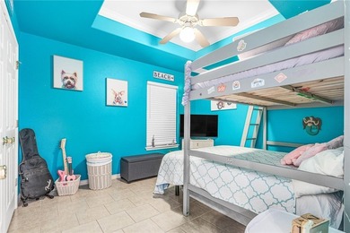 Whether you're looking for a full-time residence or a peaceful - photo 11