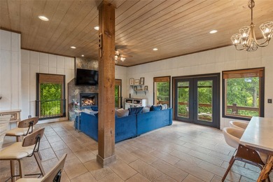 Move-in ready and thoughtfully designed for low-maintenance - photo 12