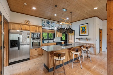 Move-in ready and thoughtfully designed for low-maintenance - photo 22