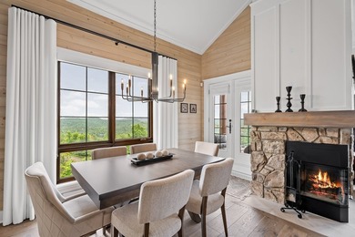 EQUINOXE - Experience unmatched luxury in this fully renovated - photo 6