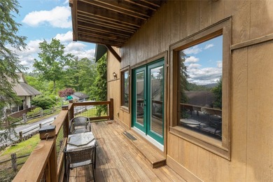 Move-in ready and thoughtfully designed for low-maintenance - photo 33