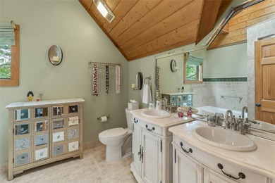 Move-in ready and thoughtfully designed for low-maintenance - photo 45