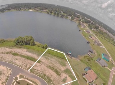 Lake Tennessee Lot For Sale in Auburndale Florida
