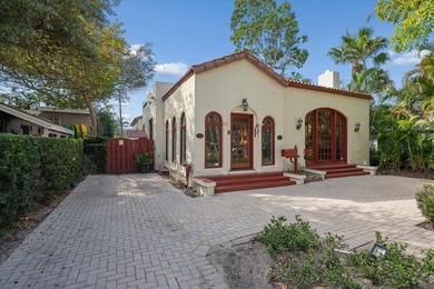 A rare opportunity to own this charming & distinctive historic - photo 1