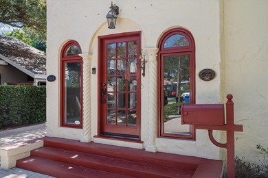 A rare opportunity to own this charming & distinctive historic - photo 3