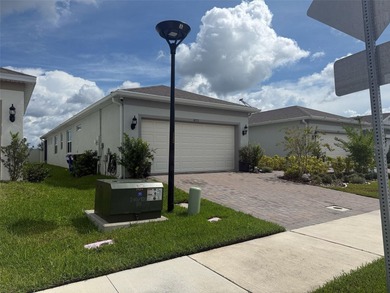 Lake Tohopekaliga Home For Sale in Kissimmee Florida