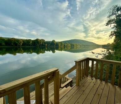 Lake Home For Sale in Batesville, Arkansas