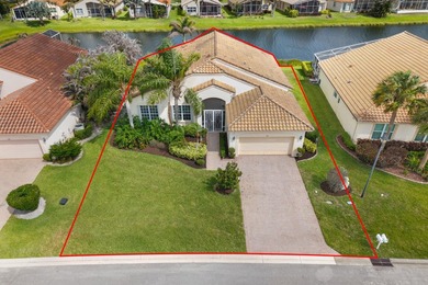 ***Chardonnay Model - Lake View! Move in Ready - 3 Bedroom, 2 - photo 2