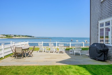 Experience the pinnacle of coastal luxury at the exclusive - photo 18
