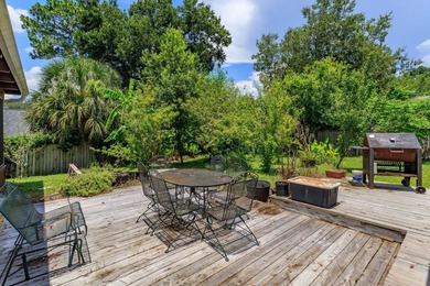 Wekiva Hills - 4 Bedroom (split plan), 2 baths, Kitchen, Baths - photo 23