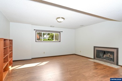 Now reintroduced to the market. Set on nearly half an acre in a