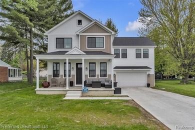 Experience waterfront living in this stunning 2025 new - photo 3