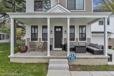 Experience waterfront living in this stunning 2025 new - photo 5