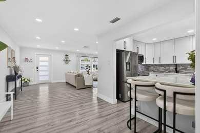 Beautifully updated and move-in ready 3-Bed 2-Bath Residence - photo 12