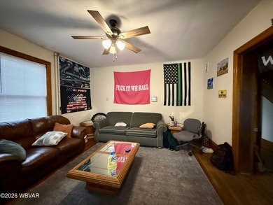 Great investment opportunity! This 4-bedroom single-family home - photo 15