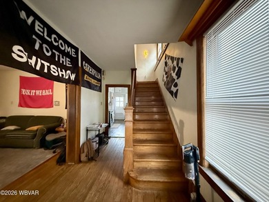 Great investment opportunity! This 4-bedroom single-family home - photo 16