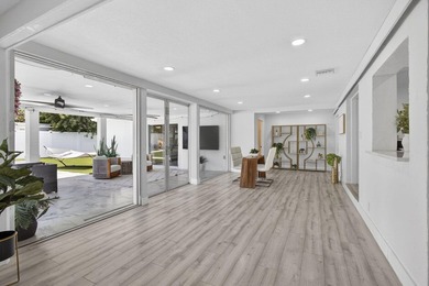 Beautifully updated and move-in ready 3-Bed 2-Bath Residence - photo 29