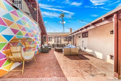 Incredibly rare mixed-use trophy property located at the corner - photo 33