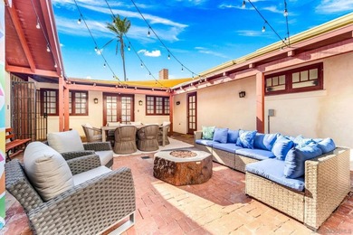 Incredibly rare mixed-use trophy property located at the corner - photo 34