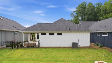 Like new and loaded with upgrades, this stunning 3BR/3BA home in - photo 36