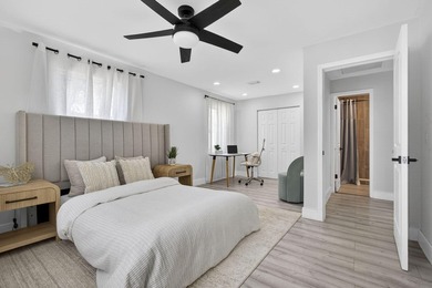 Beautifully updated and move-in ready 3-Bed 2-Bath Residence - photo 40