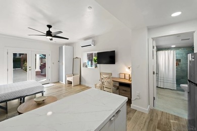 Incredibly rare mixed-use trophy property located at the corner - photo 43