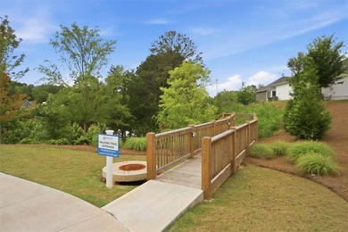 Like new and loaded with upgrades, this stunning 3BR/3BA home in - photo 48