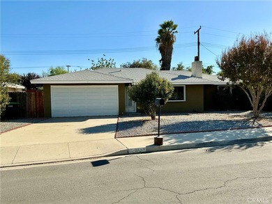 Diamond Valley Lake Home Active Under Contract in Hemet California