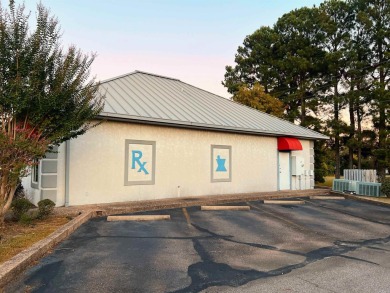 One of the best locations in Mena, Arkansas located on Hwy 71