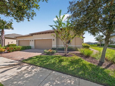 Set on a unique lot with stunning lakefront and preserve views - photo 5