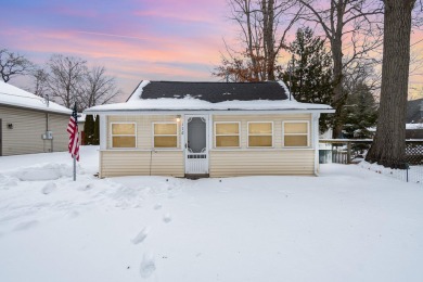 Lake Home For Sale in Houghton Lake, Michigan