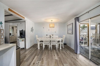 Welcome to this beautifully upgraded 4-bedroom, 2-bathroom home - photo 13