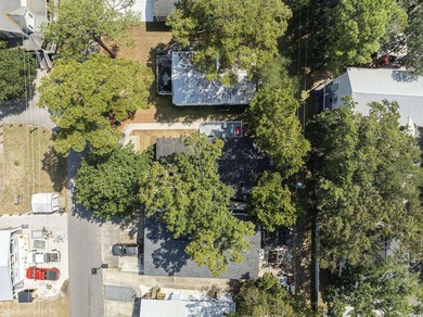 Welcome to this beautifully upgraded 4-bedroom, 2-bathroom home - photo 36