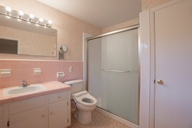 Large 4 bedroom home on a corner lot in Alice dr school - photo 44