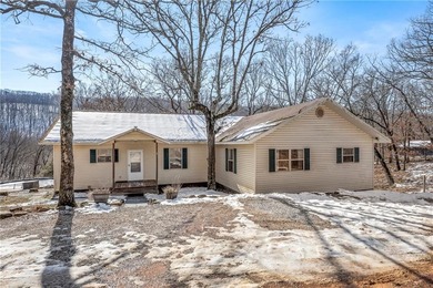 (private lake, pond, creek) Home For Sale in Winslow Arkansas