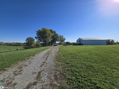 What a perfect blend of secluded country living and easy access - photo 10