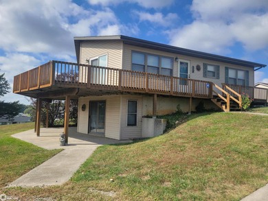 Sun Valley Lake Home For Sale in Ellston Iowa